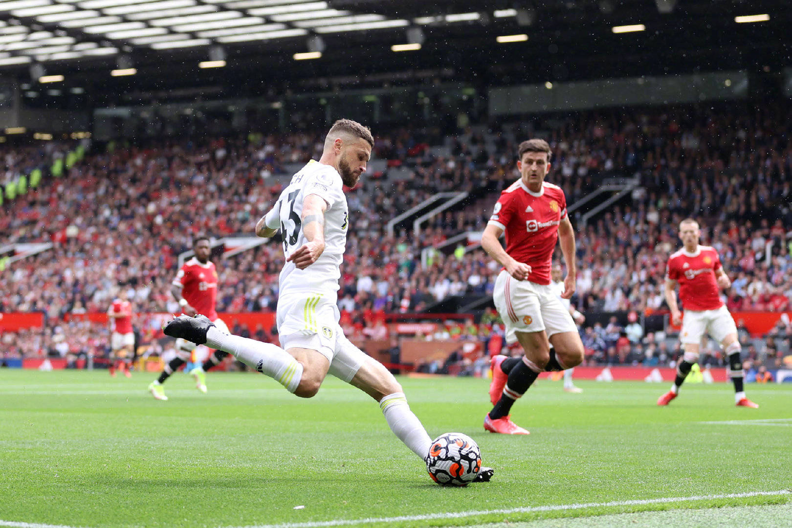 灯下的转会 灯下的转会