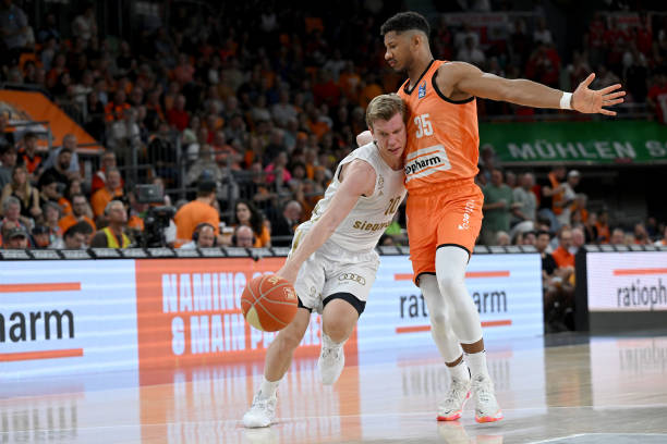 凯尔特人靠 凯尔特人靠