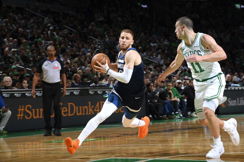 已缠斗百余 已缠斗百余